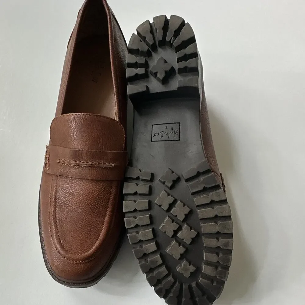 Style & Co Womens Wandaa Dress Loafers 11 M Brown Slip-On Toe Strap Accent EUC